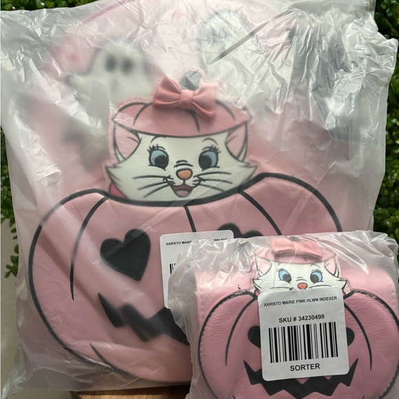 Disney NWT  The Aristocats Marie Halloween Pink Mini Backpack W/wallet